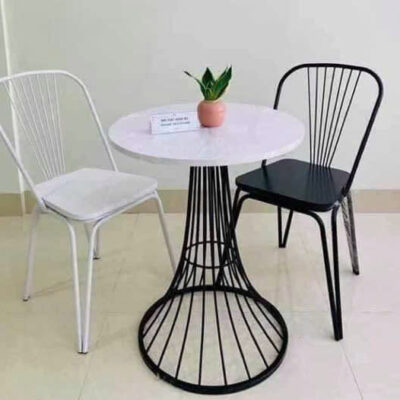 Bàn ghế gỗ chân sắt quán cafe (Mẫu 3)