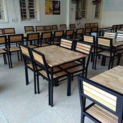 Bàn ghế gỗ chân sắt quán ăn (Mẫu 4)